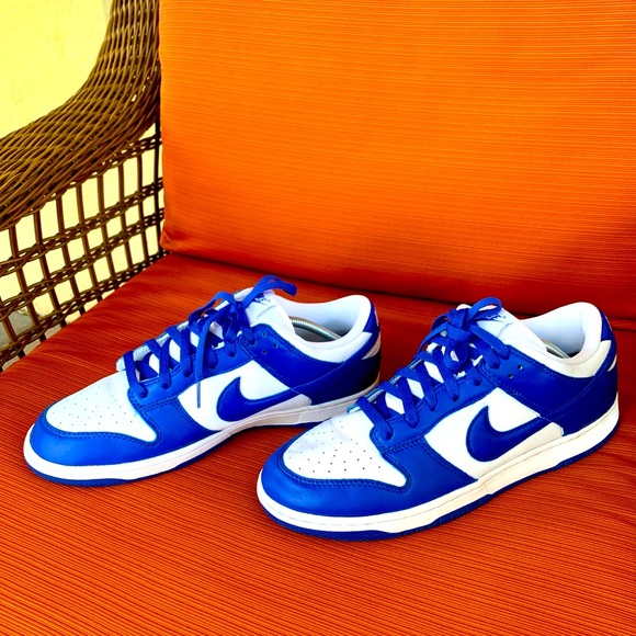 Nike Dunk Low “Kentucky white Royal”